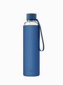 Glasflasche mit Silikonschutz