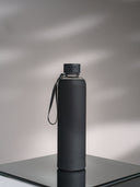 Glasflasche mit Silikonschutz